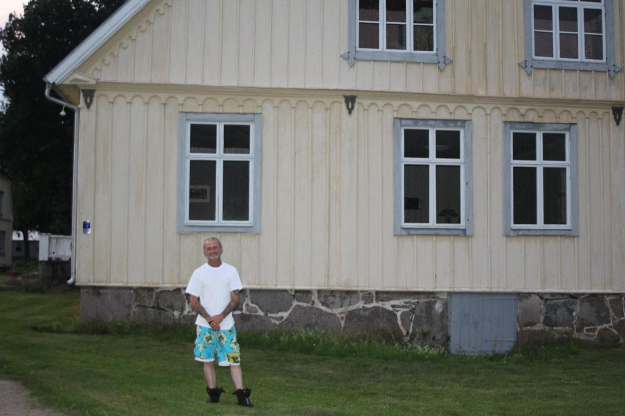 Yxkullsund Säteri B&B - Manorhouse since 1662 Lagan Exterior foto