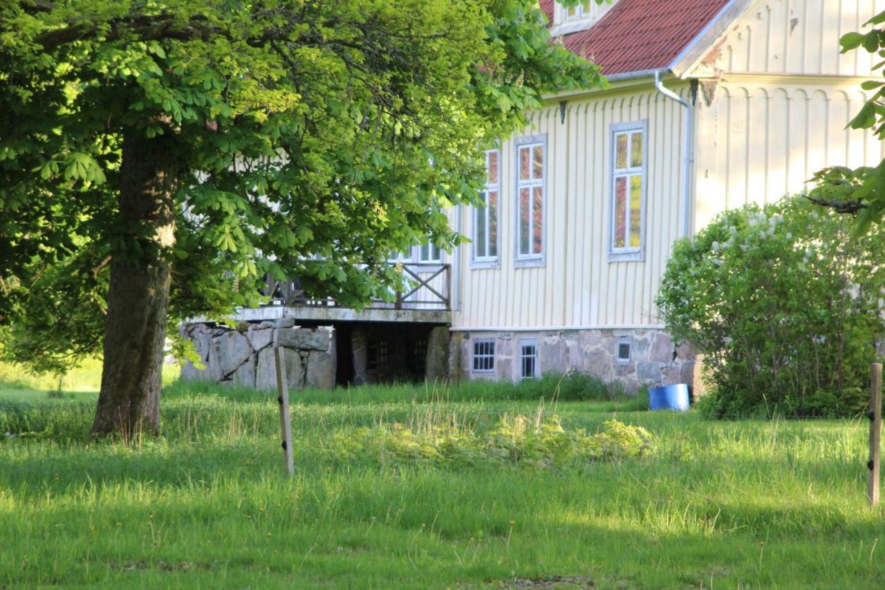 Yxkullsund Säteri B&B - Manorhouse since 1662 Lagan Exterior foto